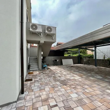 Casa Del Groto * 格拉多